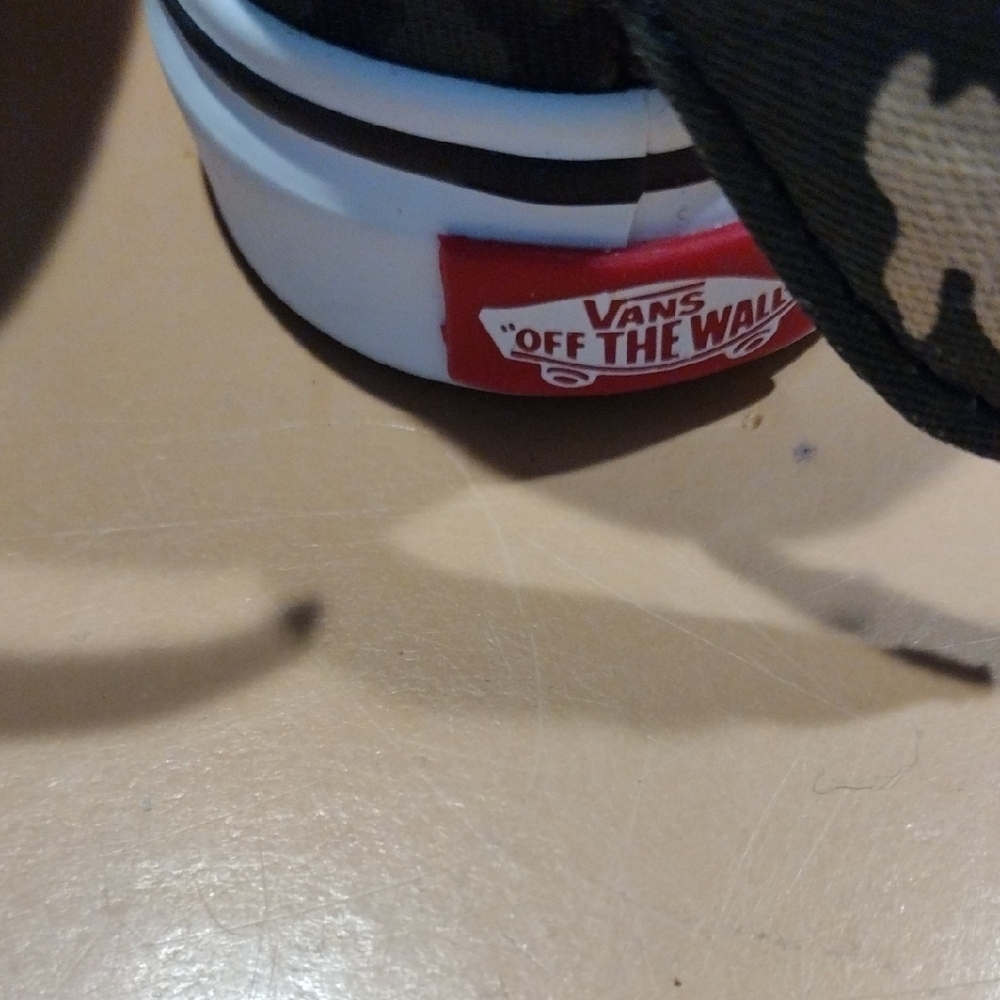 Vans Kids Camouflage Sneakers with Shark Design - Picture 6 of 6
